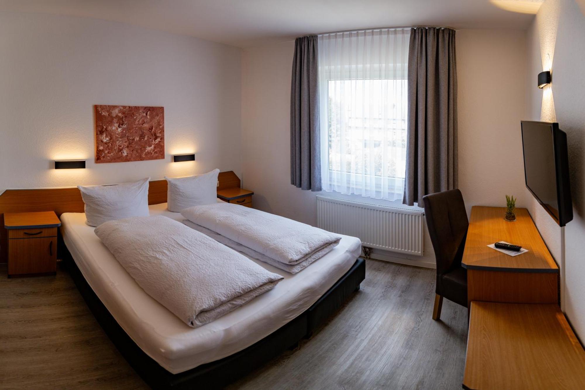 Hotel Schmidt Garni إسن المظهر الخارجي الصورة