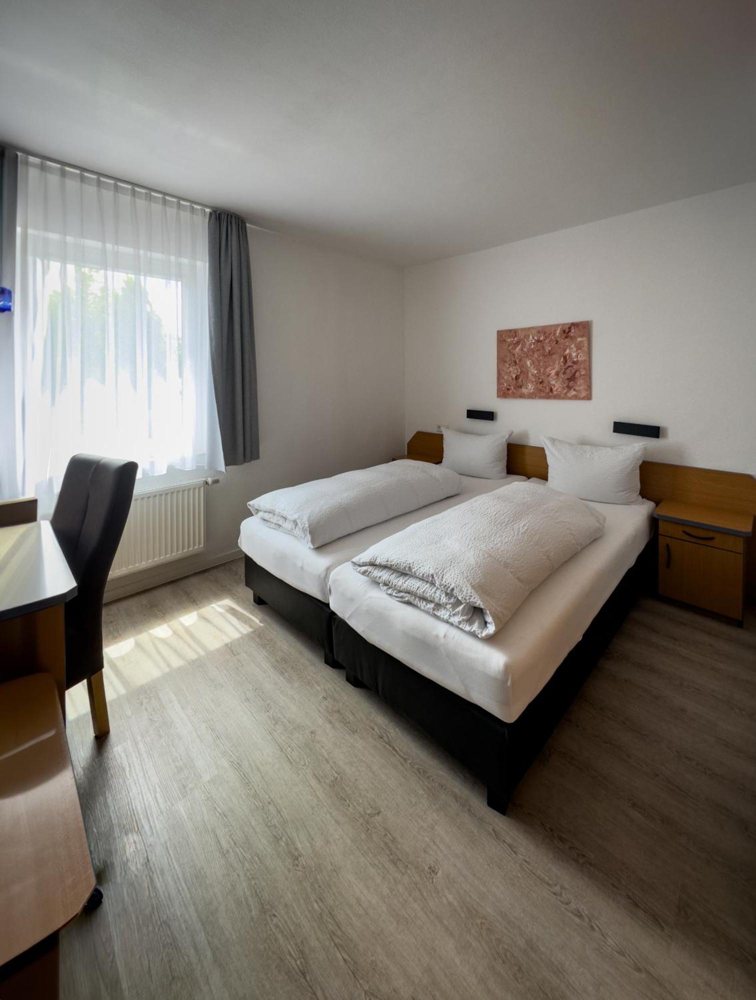 Hotel Schmidt Garni إسن المظهر الخارجي الصورة