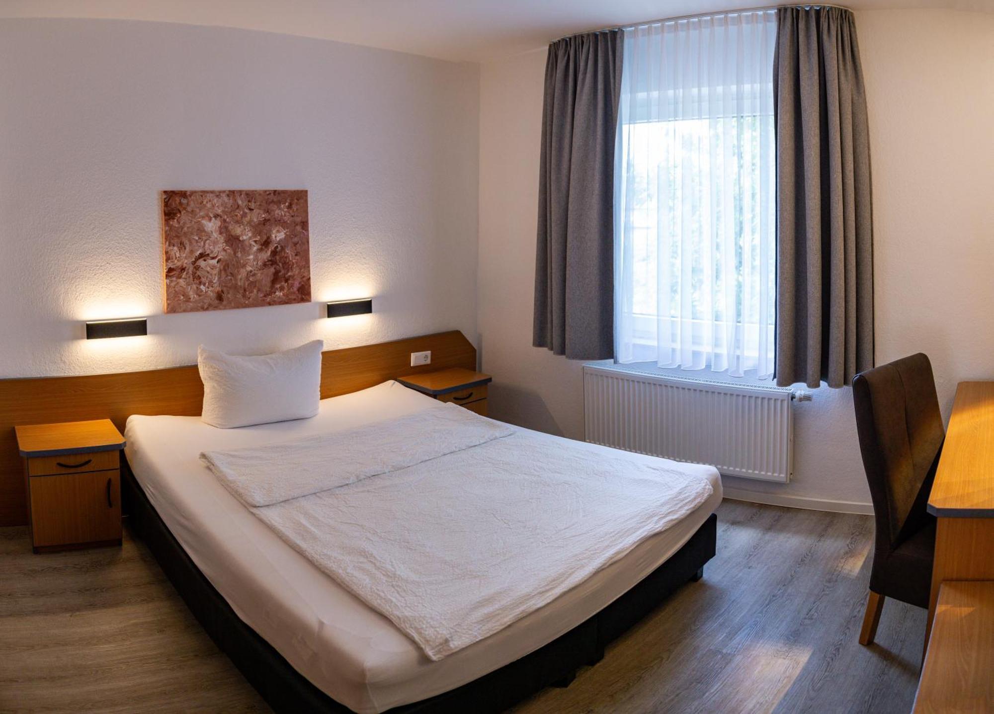 Hotel Schmidt Garni إسن المظهر الخارجي الصورة
