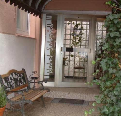 Hotel Schmidt Garni إسن المظهر الخارجي الصورة